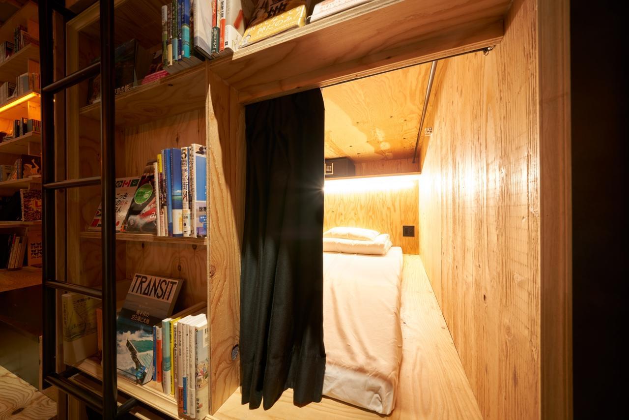 Book And Bed Tokyo Shinjuku Hostel Ngoại thất bức ảnh